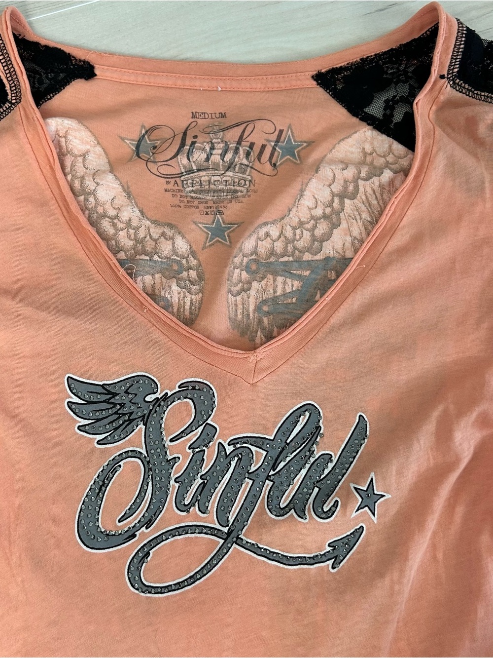 sinful wing long sleeve - Picture 5 of 8